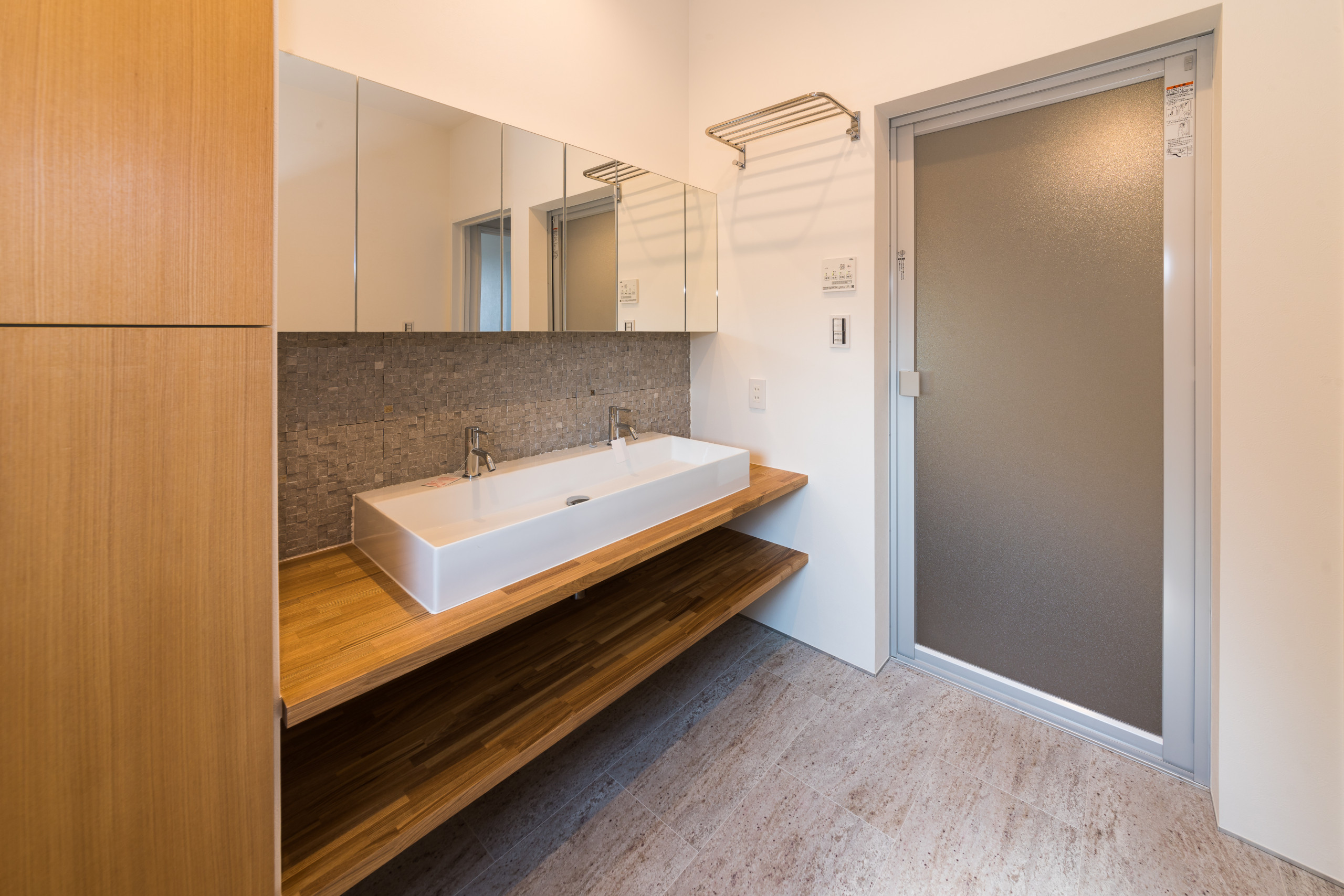 洗面台 Powder Room Tokyo By 東京組ホーム Houzz