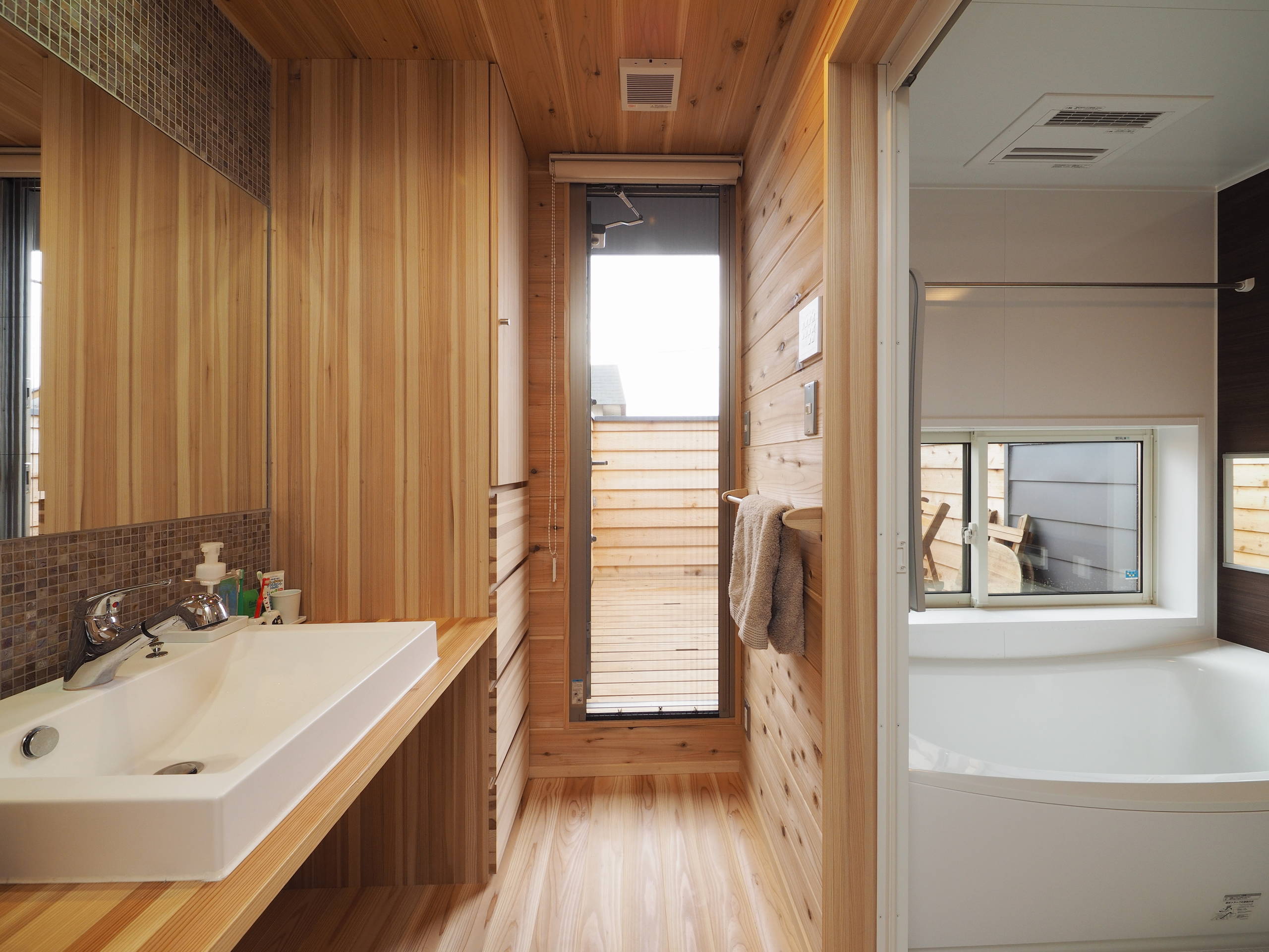 洗面脱衣所 Wash Dressing Room Farmhouse Powder Room Other By 株式会社清新ハウス 一級建築士事務所 Houzz