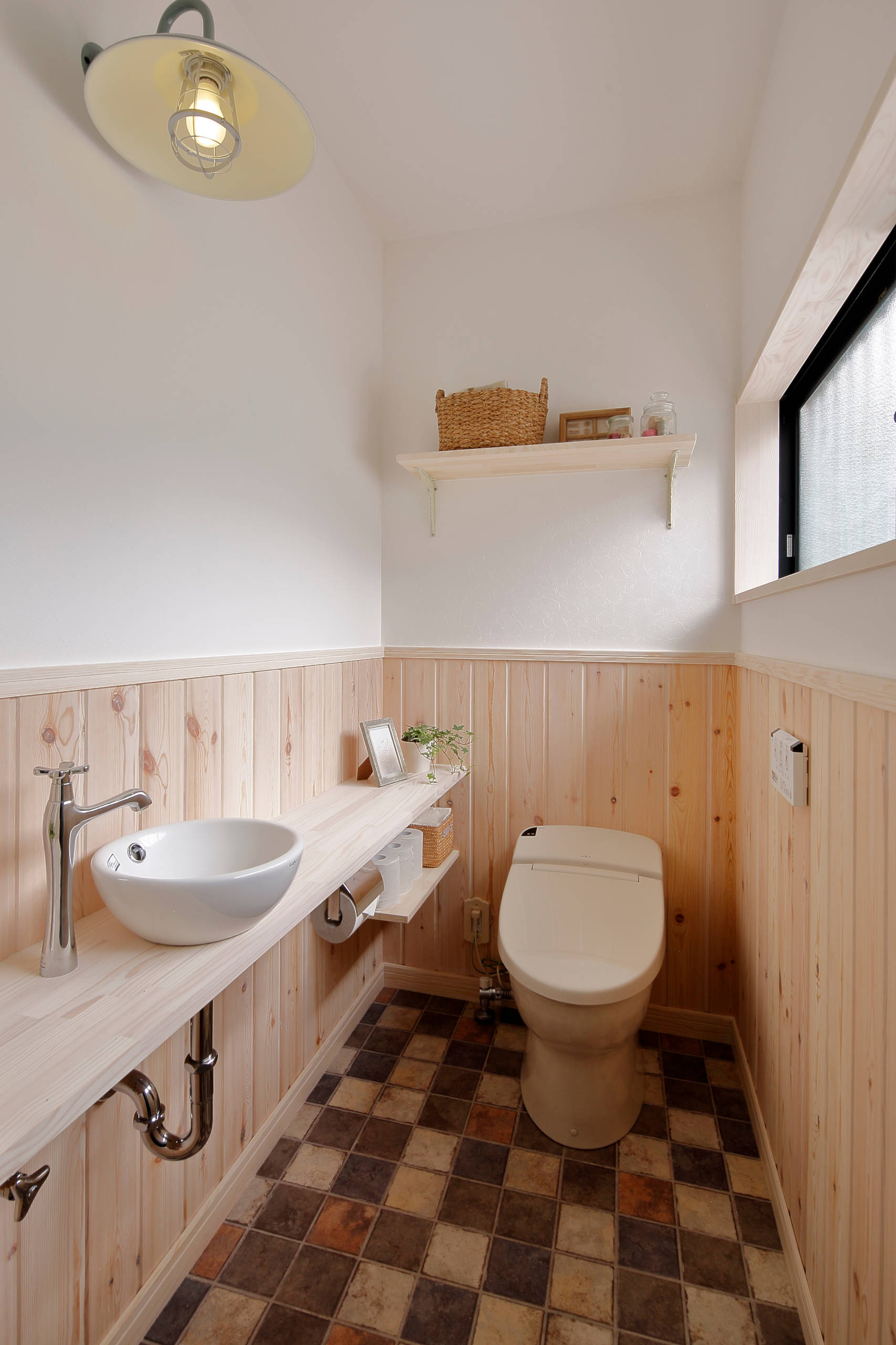 カントリー風おしゃれなトイレ 洗面所の画像 75選 21年12月 Houzz ハウズ