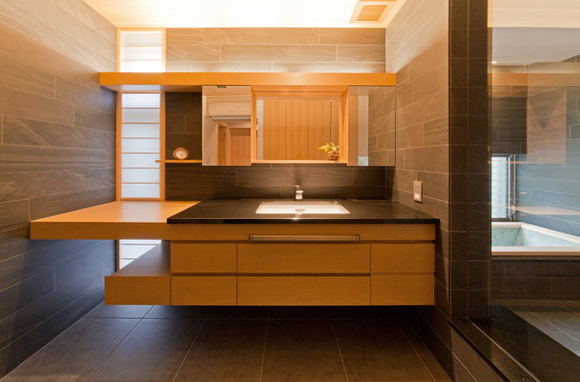 蒲郡o邸 Japonais Toilettes Nagoya Par 光崎敏正建築創作所 Houzz