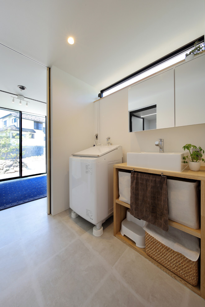 North South Axis Modern Powder Room Other By 株式会社 建築工房dada Houzz