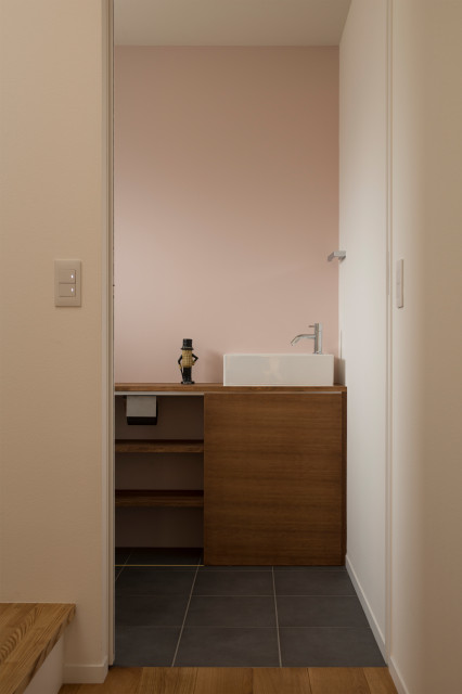 Two Box Asiatique Facade Autres Perimetres Par Yuukistyle 友紀建築工房 Houzz