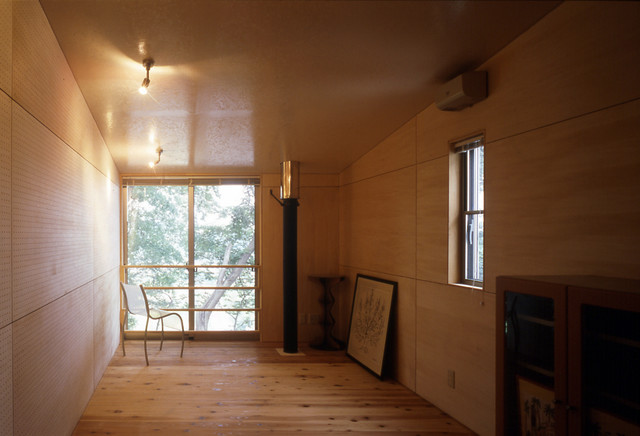 カサ ミラ的 Family Room Tokyo Suburbs By Dfi フォルムデザイン一央株式会社 Houzz