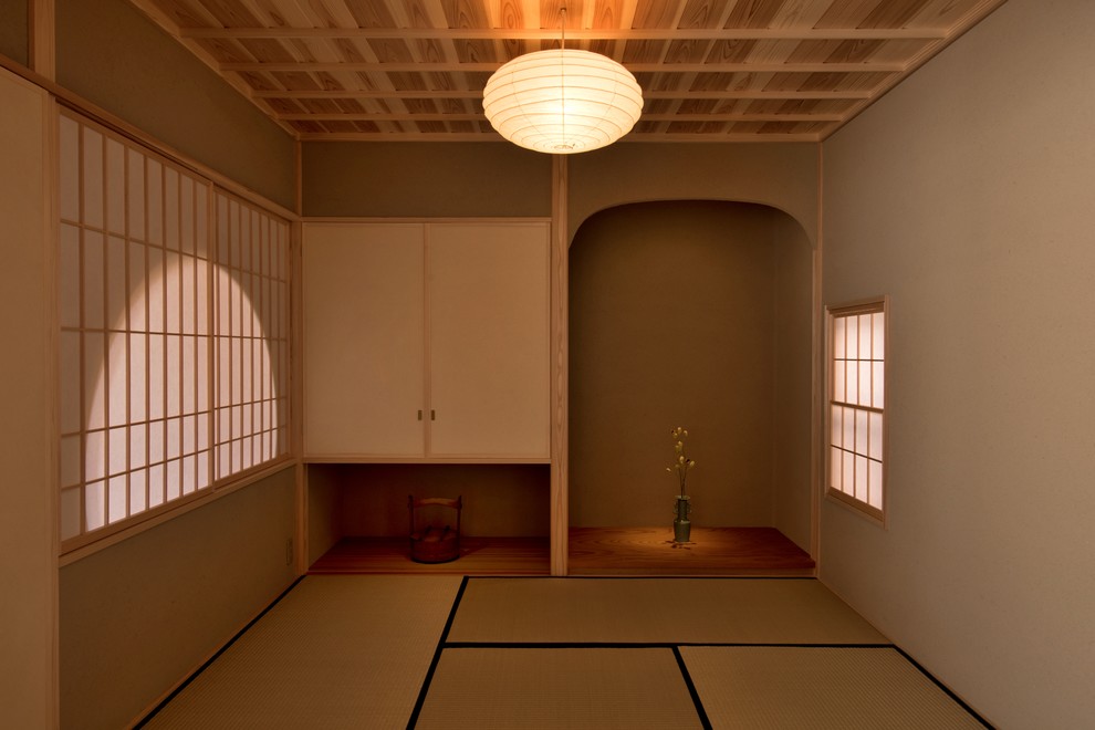 吉祥寺の家３ Japanese Family Room Tokyo By 株式会社 松井郁夫建築設計事務所 Houzz
