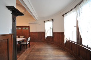 大正時代の洋館 Asiatico Sala De Estar Nagoya De Ica Associates Inc Houzz