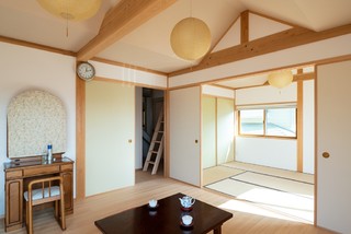 屋根上デッキのある家 Japanese Family Room Other By 神奈川エコハウス Houzz