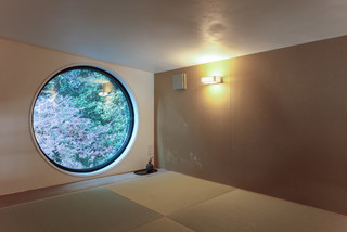 和室の丸窓の事例画像 Houzz
