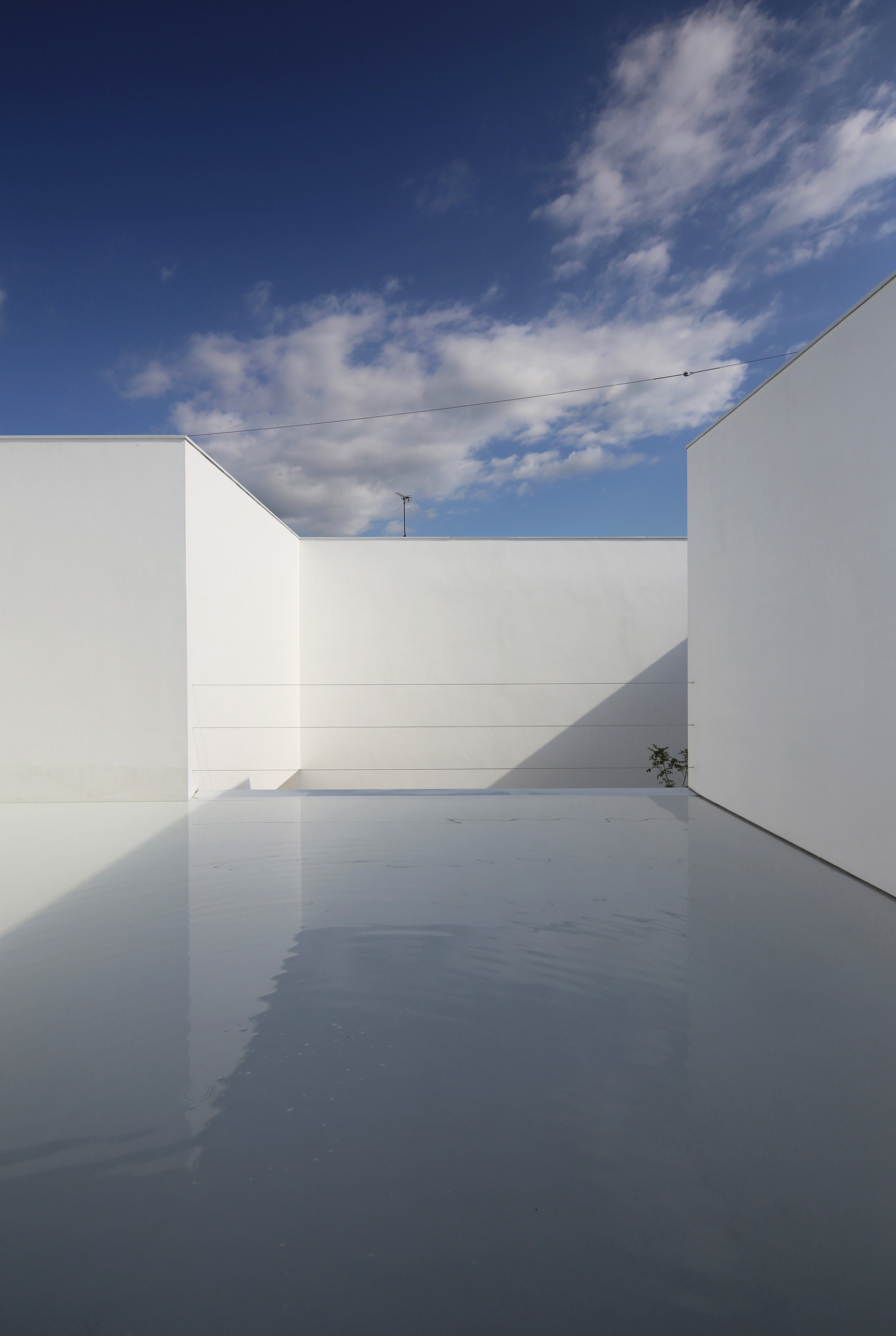 白い洞窟の家 White Cave House Pool Tokyo By 山本卓郎建築設計事務所 Takuro Yamamoto Architects Houzz 白い洞窟の家 White Cave House Pool Tokyo By 山本卓郎建築設計事務所 Takuro Yamamoto Architects Houzz