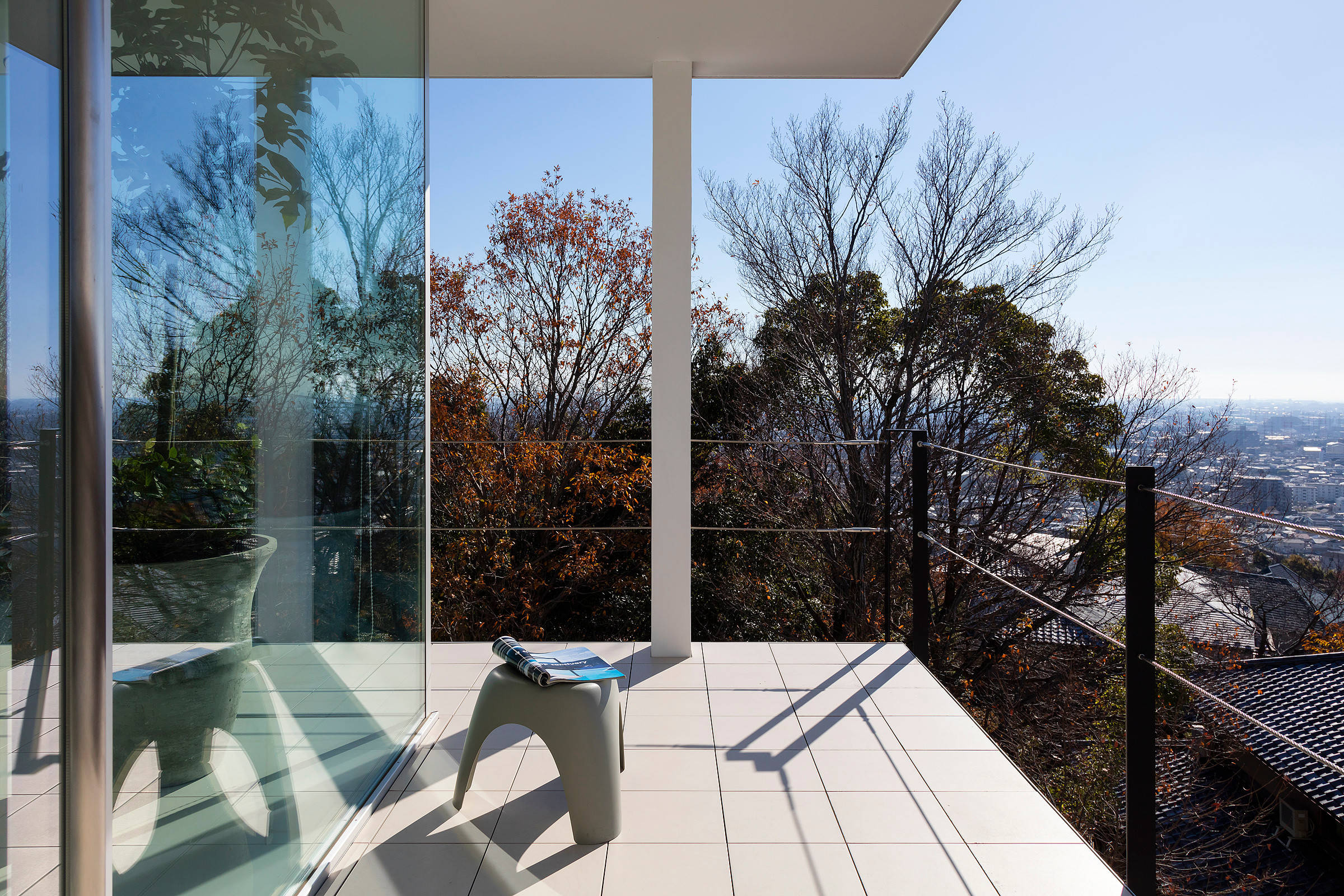 バルコニー Modern Balcony Tokyo Suburbs By 重量木骨の家 耐震構法se構法 Houzz