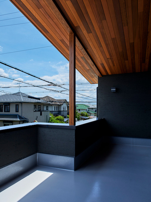 何気ない日常が愛おしくなる家 Balcony Other By 株式会社北条工務店 Houzz