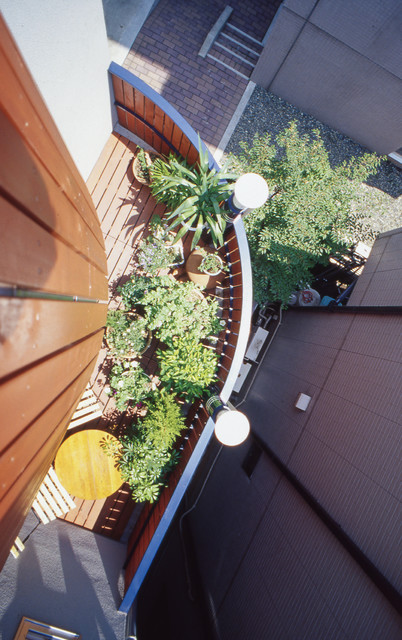 1f Rc造 2 3f 木造の混構造 極小3階建て住宅 Modernizm Balkon I Lodzhiya Tokio Ot Eksperta 株 独楽蔵 Komagura Houzz Rossiya 1f Rc造 2 3f 木造の混構造 極小3階建て住宅 Modernizm Balkon I Lodzhiya Tokio Ot Eksperta 株 独楽蔵 Komagura Houzz Rossiya