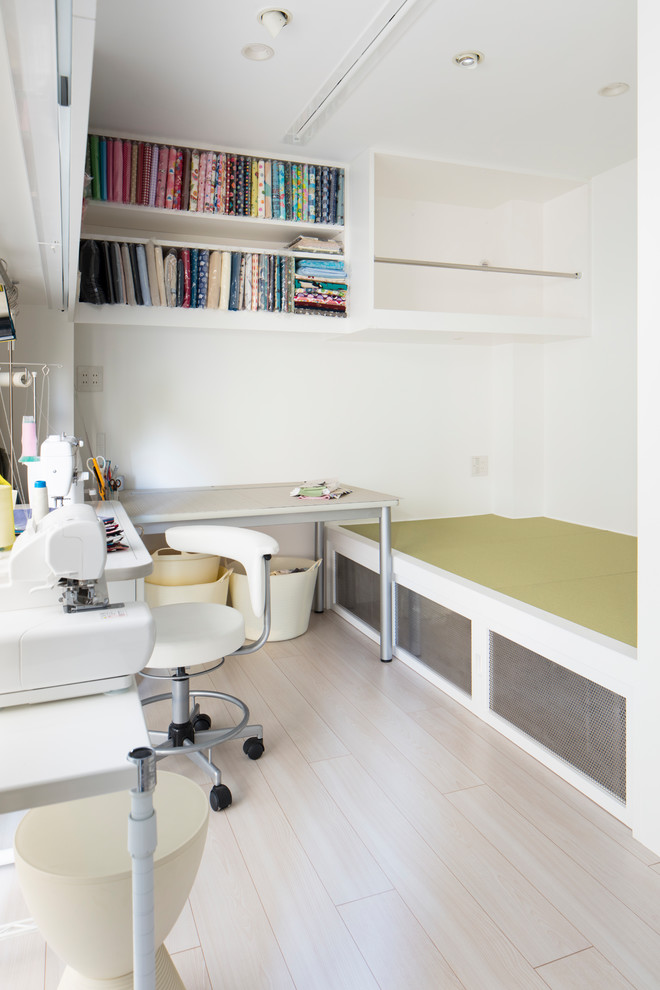 アトリエ 小さな空間 Modern Home Office Tokyo By Design Office Opposition デザインオフィスオポジッション Houzz