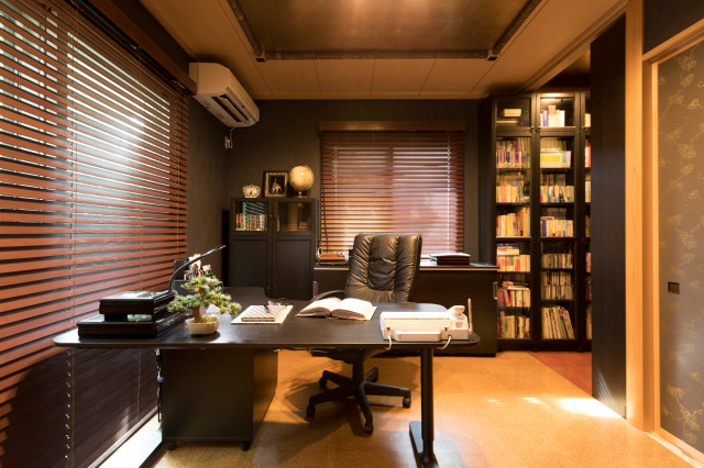 ホームオフィス 和モダン Modern Home Office Tokyo Suburbs By Design Interieur Terada Yumi ﾃﾞｻﾞｲﾝ ｱﾝﾃﾘﾕ ﾃﾗﾀﾞﾕﾐ Houzz Ie