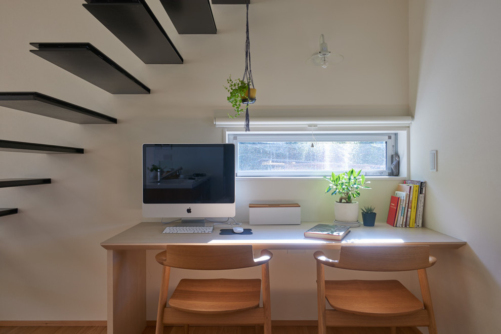 作業スペース Farmhouse Home Office Tokyo Suburbs By 重量木骨の家 耐震構法se構法 Houzz