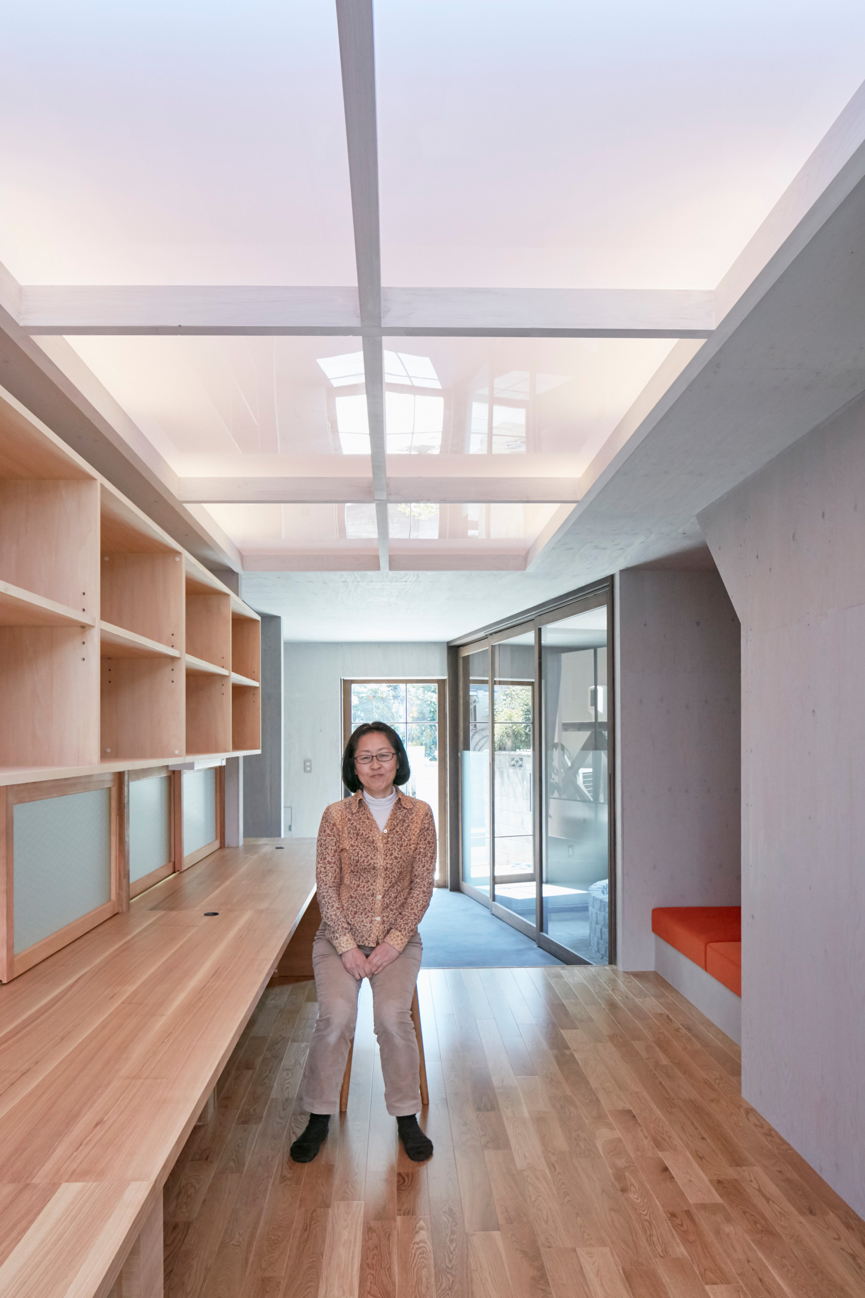 75 Beautiful Shiplap Ceiling Home Office With Gray Walls Pictures Ideas June 21 Houzz