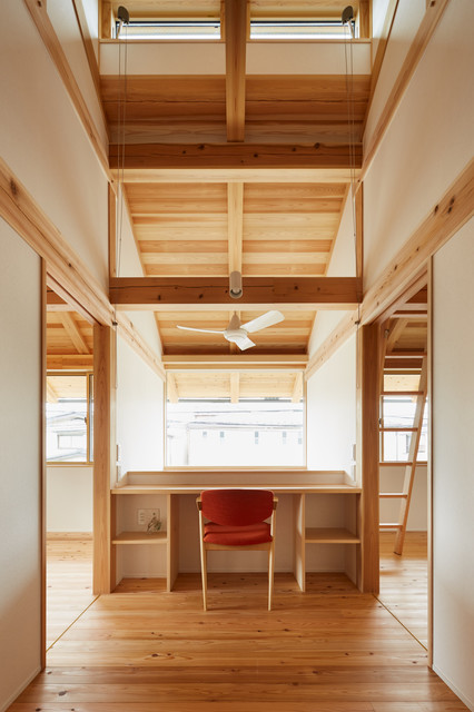 浜田山の家 Japanese Home Office Tokyo By 株式会社 松井郁夫建築設計事務所 Houzz Uk