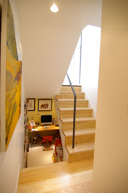 階段下の書斎 Moderne Bureau A Domicile Tokyo Par Sデザイン設計一級建築士事務所 Houzz