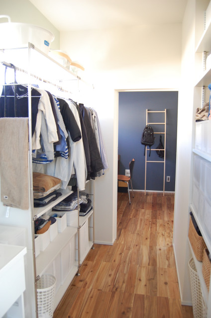猫2匹と家族3人の快適な家 Contemporary Laundry Room Other By R House千葉若葉 緑 大金興業株式会社 Houzz