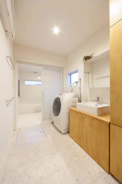 L字型の充実空間 北欧 ランドリールーム 他の地域 株式会社住工房スタイル Houzz ハウズ