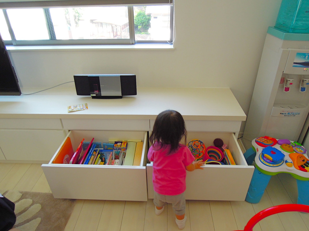 おもちゃや絵本もしまえるテレビボード兼リビング収納 モダン リビング 東京23区 User Houzz ハウズ