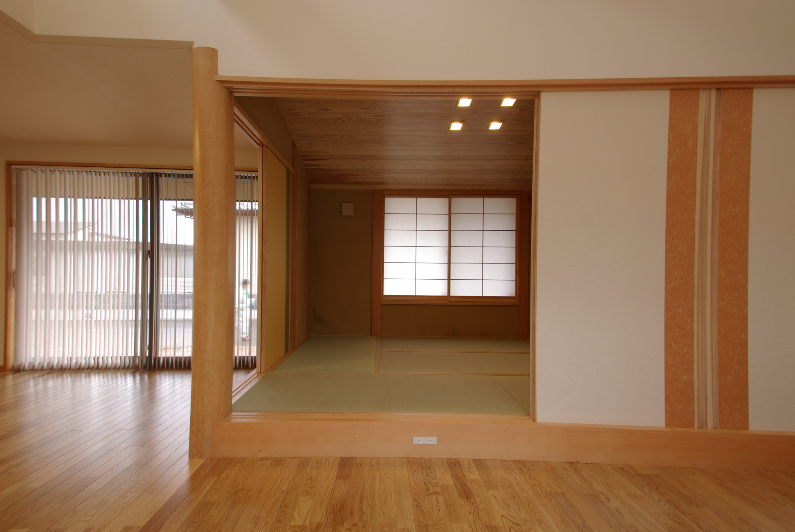 つくば学園都市のコートハウス Modern Living Room Other By 株式会社 エムロード環境造形研究所 Houzz