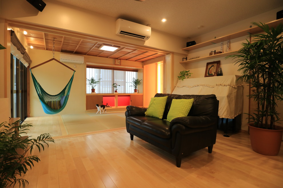 やっと片付いた家 リフォーム Asian Living Room Other By 建築アトリエ Treppen トレッペン Houzz