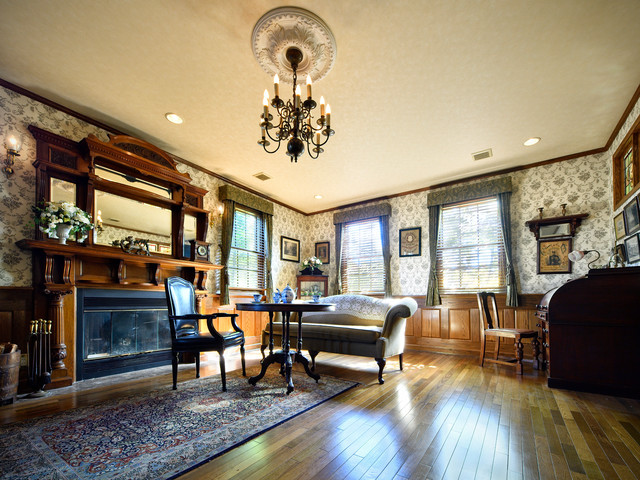 アメリカ 輸入住宅 Traditional Living Room Tokyo Suburbs By 天草ハウジング Houzz Ie