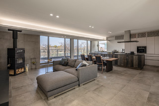間接照明 リビングに関するおしゃれな住まいの画像 75選 Houzz ハウズ