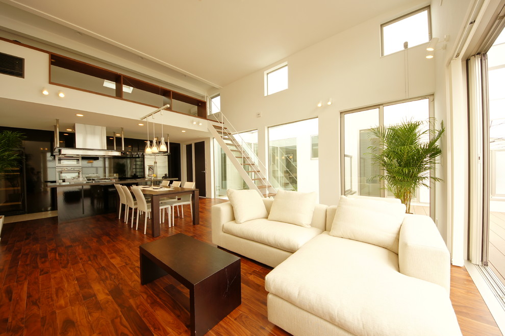 ライトコートのある家 Modern Living Room Tokyo By 株式会社テラジマアーキテクツ