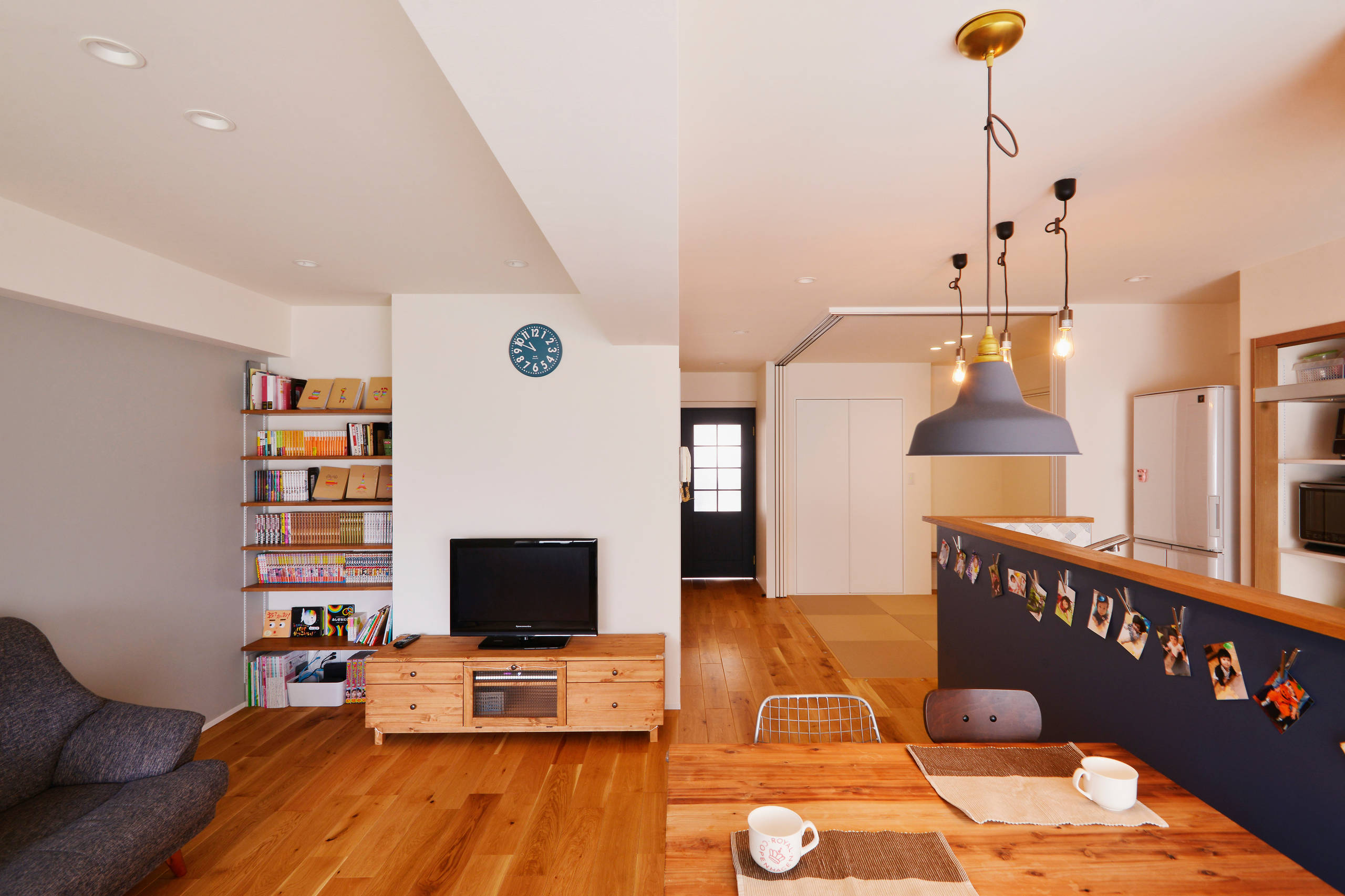 和風のおしゃれなリビングのインテリア実例画像 21年9月 Houzz ハウズ 和風のおしゃれなリビングのインテリア実例画像 21年9月 Houzz ハウズ