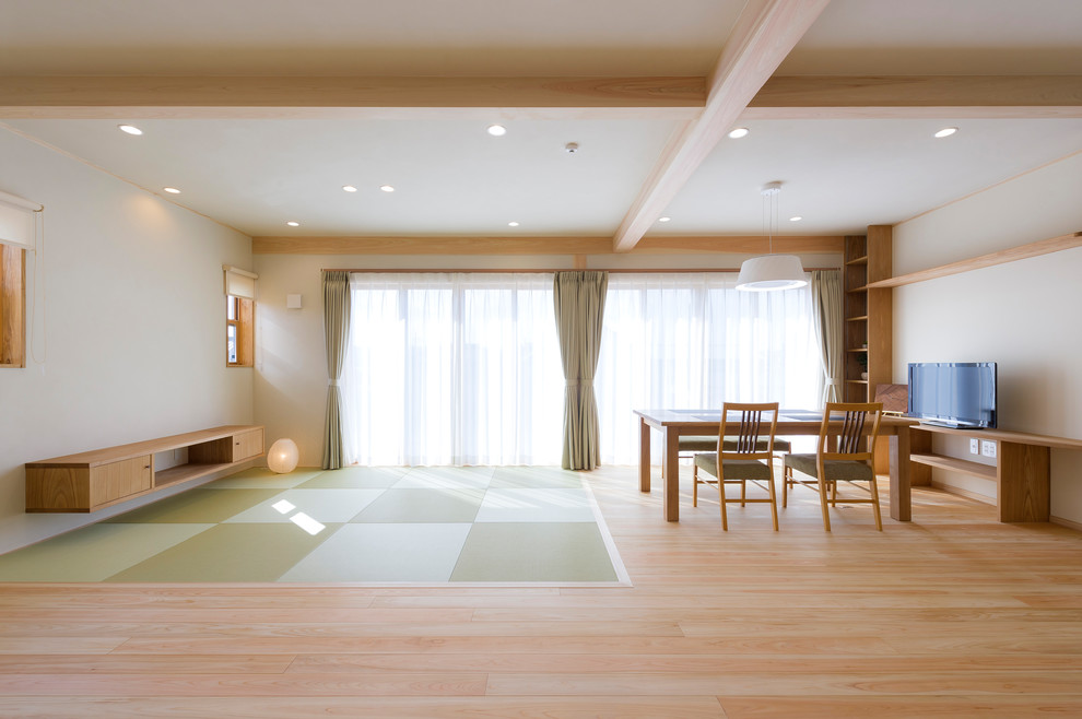リラックスできる家 木のぬくもり Japanese Living Room Other By 株式会社 横山建設