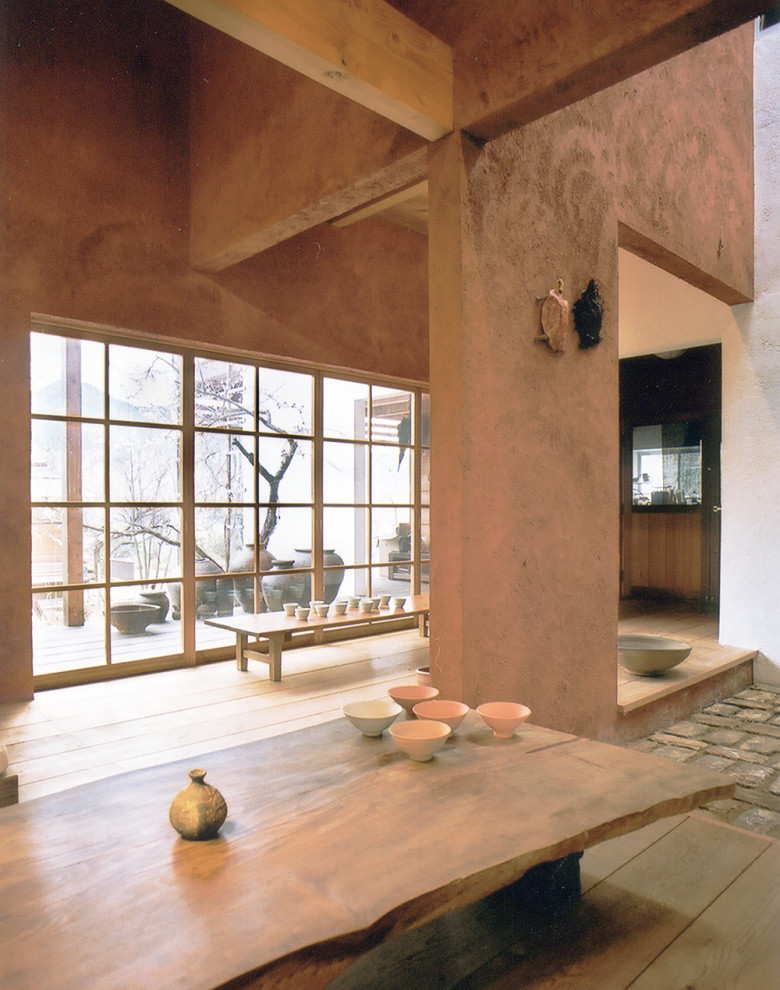 中庭と広縁のある週末住宅 そば切り凡愚 Living Room Other By 中庭のある家 水谷嘉信建築設計事務所 Houzz