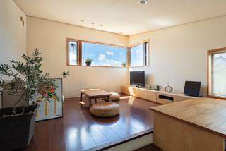 おしゃれなリビングのインテリア実例画像 21年7月 Houzz ハウズ
