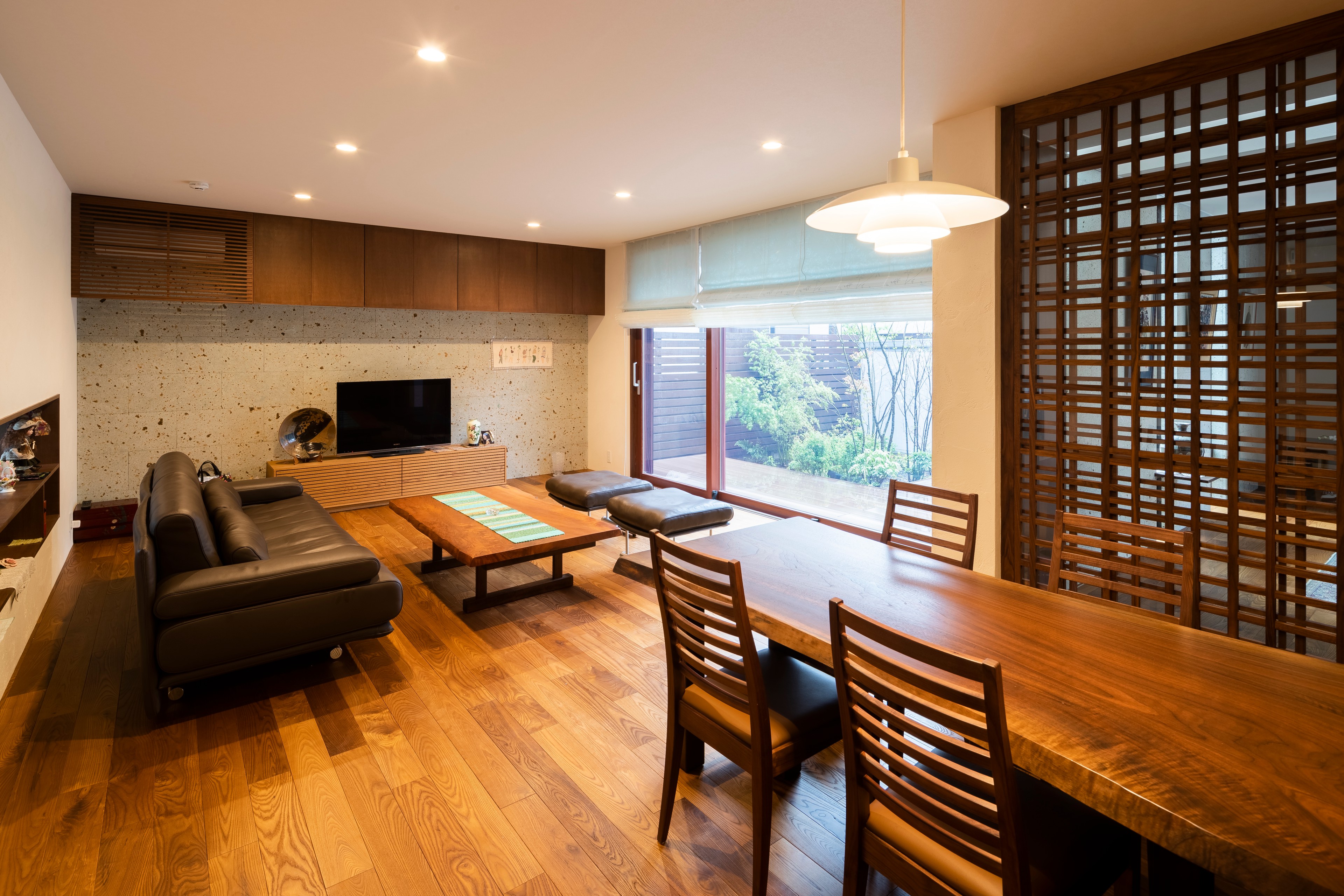 和風のおしゃれなリビングのインテリア画像 75選 22年7月 Houzz ハウズ 和風のおしゃれなリビングのインテリア画像 75選 22年7月 Houzz ハウズ