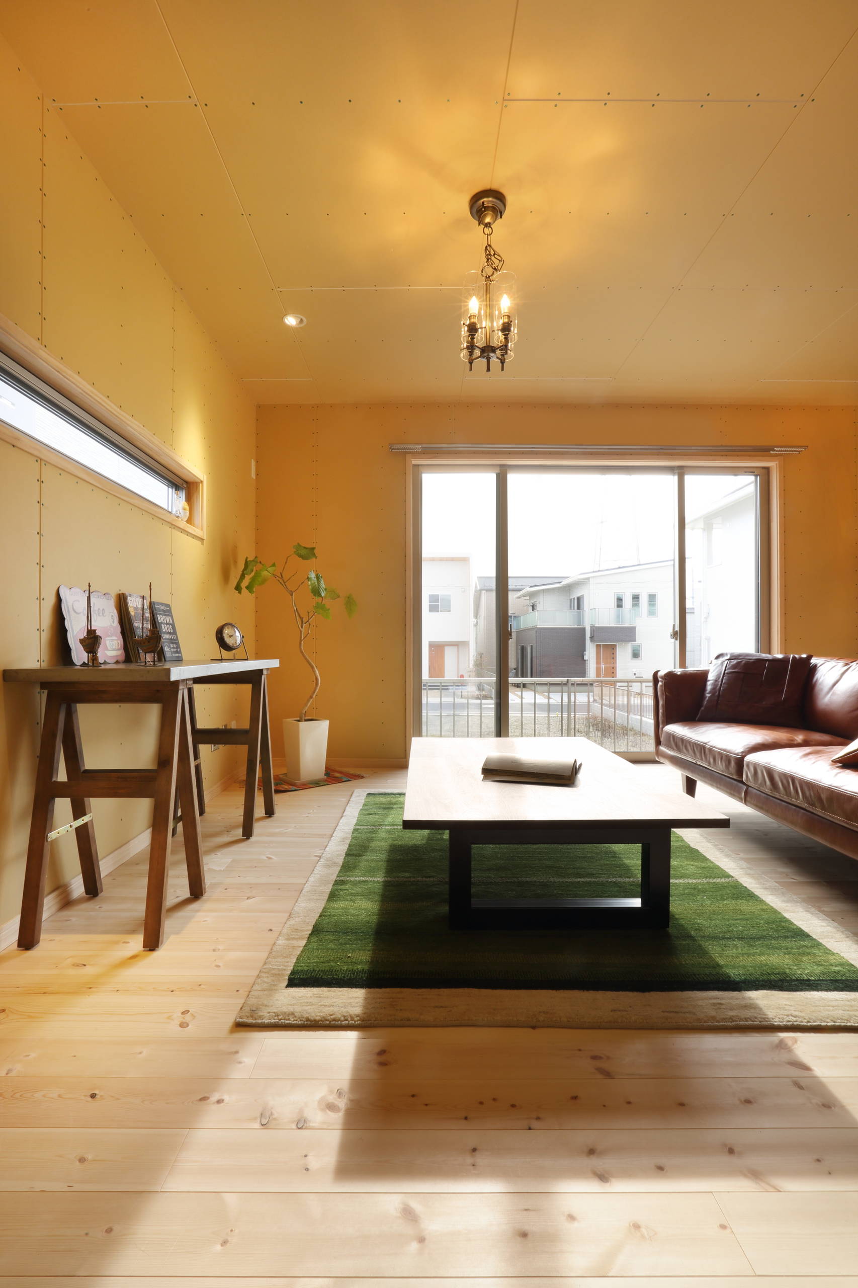 内装素地仕上げの家 Eclectic Living Room Other By 株式会社 宮本組 Houzz