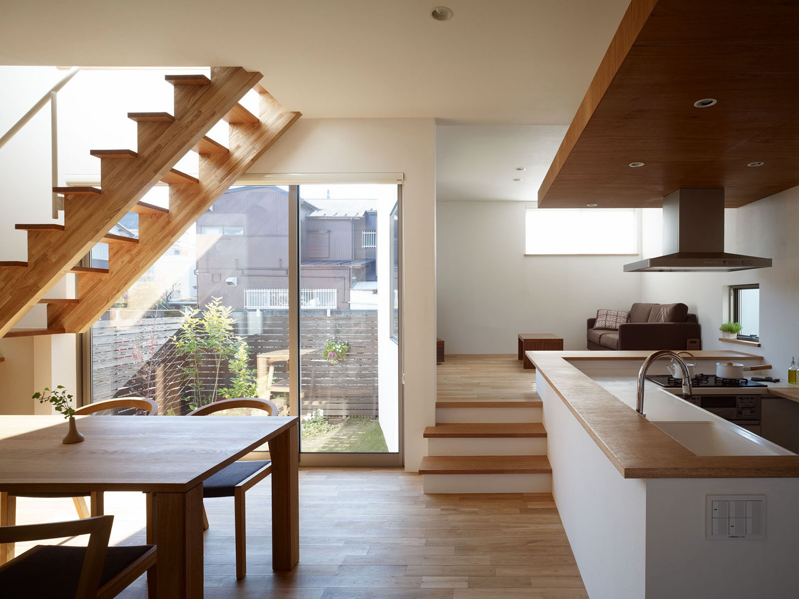 境南町の家 Modern Living Room Tokyo Suburbs By 佐久間徹設計事務所 Houzz