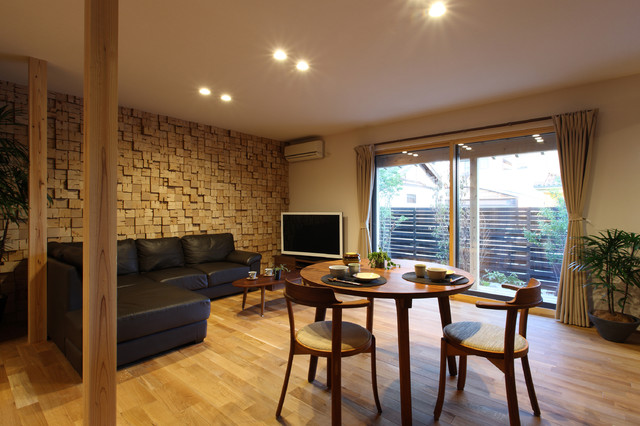 大改造 劇的ビフォーアフター やかましい家 Asian Living Room Kobe By Studio Tanpopo Gumi 一級建築士事務所 Houzz 大改造 劇的ビフォーアフター やかましい家 Asian Living Room Kobe By Studio Tanpopo Gumi 一級建築士事務所 Houzz