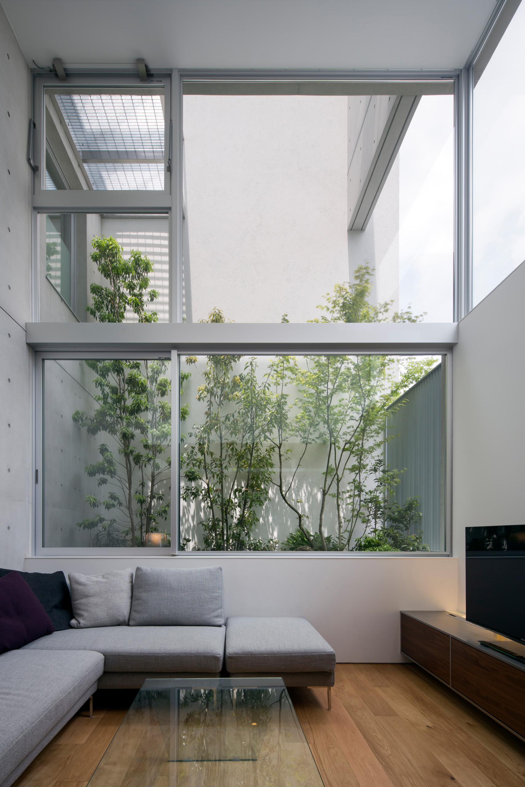 白いおしゃれなリビングのインテリア画像 75選 22年10月 Houzz ハウズ