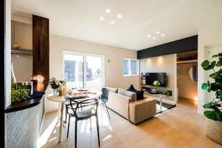 モダンスタイルのおしゃれなリビングのインテリア実例画像 21年9月 Houzz ハウズ モダンスタイルのおしゃれなリビングのインテリア実例画像 21年9月 Houzz ハウズ