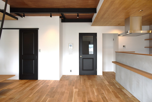 福岡市南区 2ldk Wic ロフト マンションリノベーション Industriel Salon Fukuoka Par Trunk Design Office Houzz