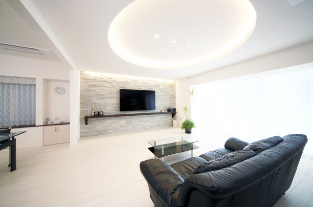 築33年 ホテルライクな上質感に包まれた 寛ぎのリビング Living Room By 株式会社東急re デザイン 旧 東急ホームズ