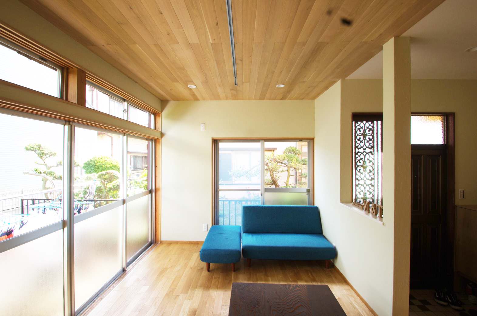 築45年のボロボロ一軒家をフルリノベーション Modern Living Room Other By 土屋商事株式会社 Houzz