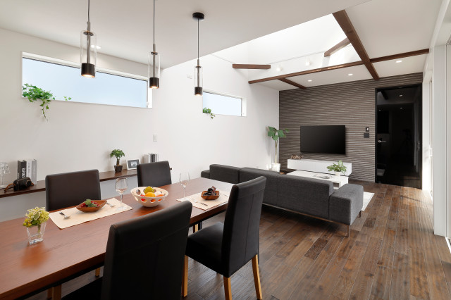 素材感を楽しむ 大人のスタイリッシュモダン Modern Living Room Other By 納得住宅工房株式会社 Houzz Uk