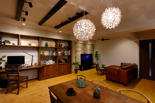 自宅でリゾート気分 ゆったり開放的なldk マンション Apartment Retro Salon Autres Perimetres Par Lohas Studio ロハススタジオ 自宅でリゾート気分 ゆったり開放的なldk マンション Apartment Retro Salon Autres Perimetres Par Lohas Studio ロハススタジオ