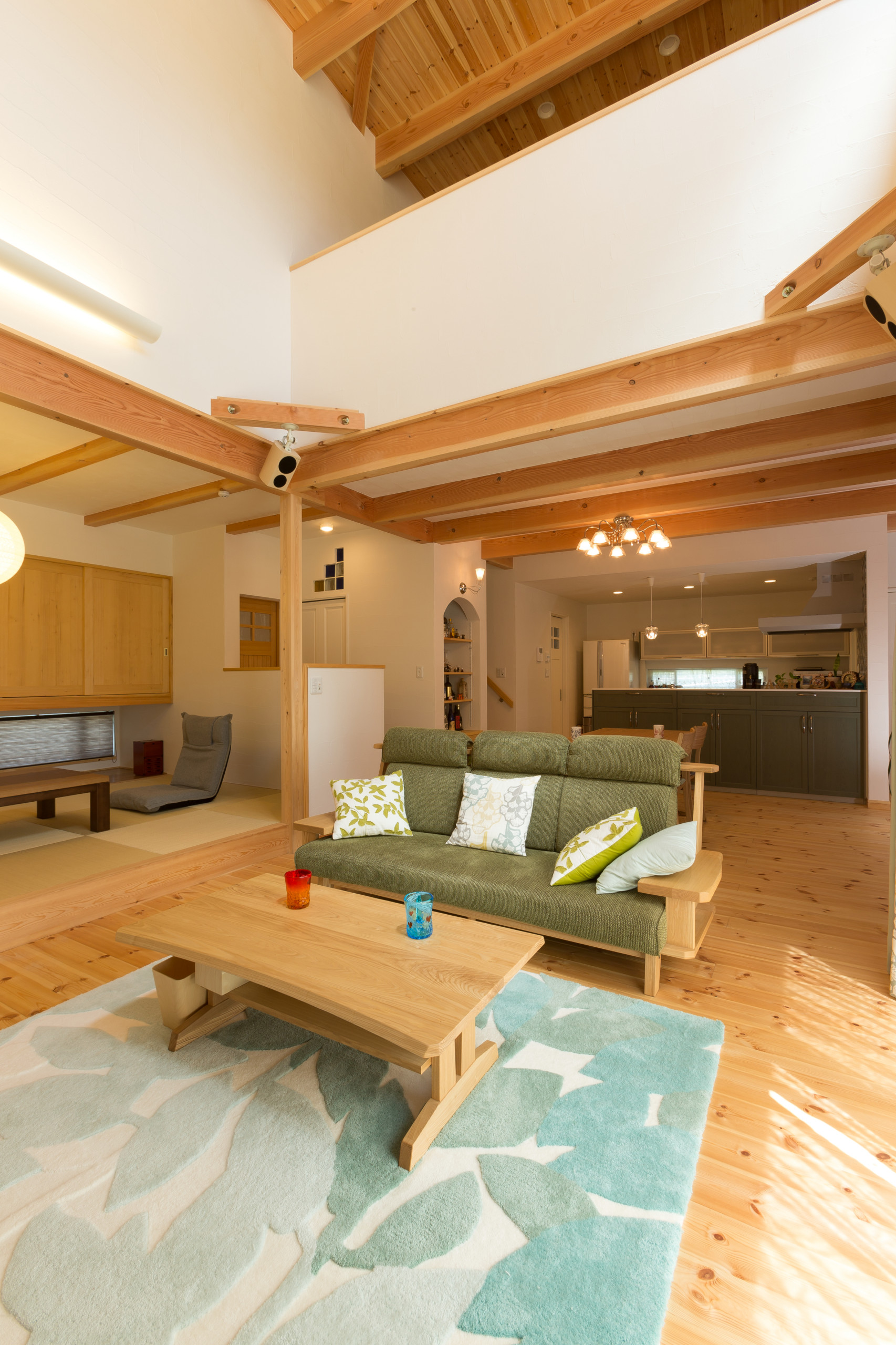 自然の中に暮らしているような心地よい家 Asian Living Room Other By 株式会社 アイスタイル Houzz