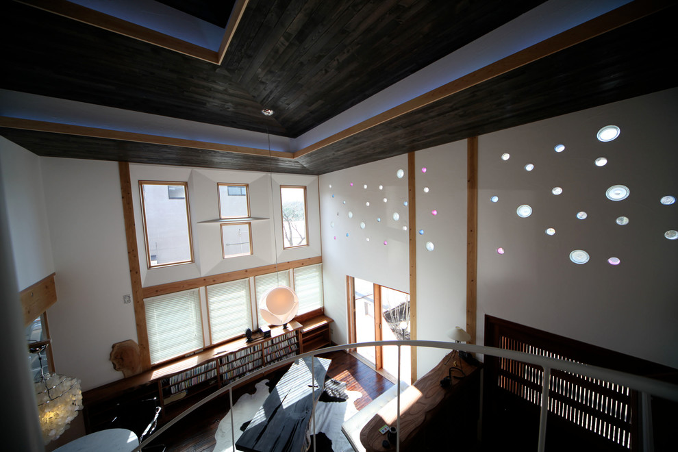 螺旋階段よりldkをみる Asian Living Room Other By 高野設計工房 Houzz