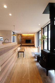 跡部の薪ストーブの家 Asian Living Room Other By 間宮建築 Houzz