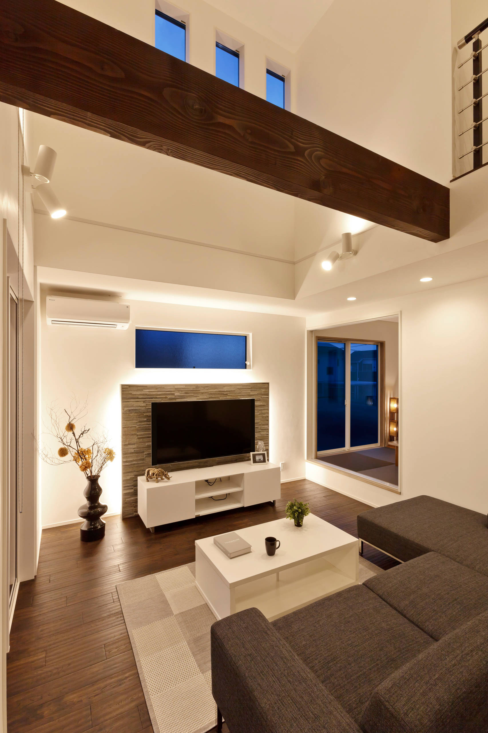 開放的にプライベートを寛ぐラグジュアリーモダン Contemporary Living Room Other By 納得住宅工房株式会社 Houzz 開放的にプライベートを寛ぐラグジュアリーモダン Contemporary Living Room Other By 納得住宅工房株式会社 Houzz