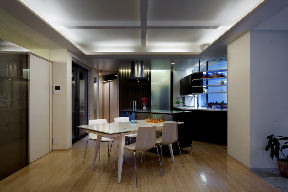 間接照明と構造表現 Modern Living Room Tokyo By 長谷川建築デザインオフィス Hasegawadesign Houzz