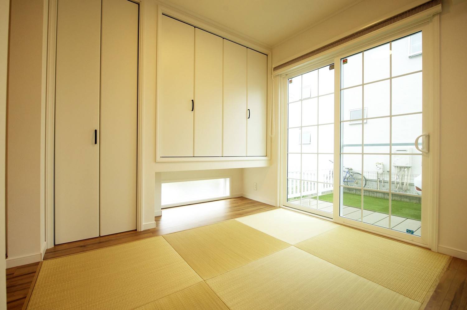 陽射しをたっぷり取り込むラフでかっこいい家 Japanese Living Room Tokyo Suburbs By 株式会社コグマ ホーム Houzz